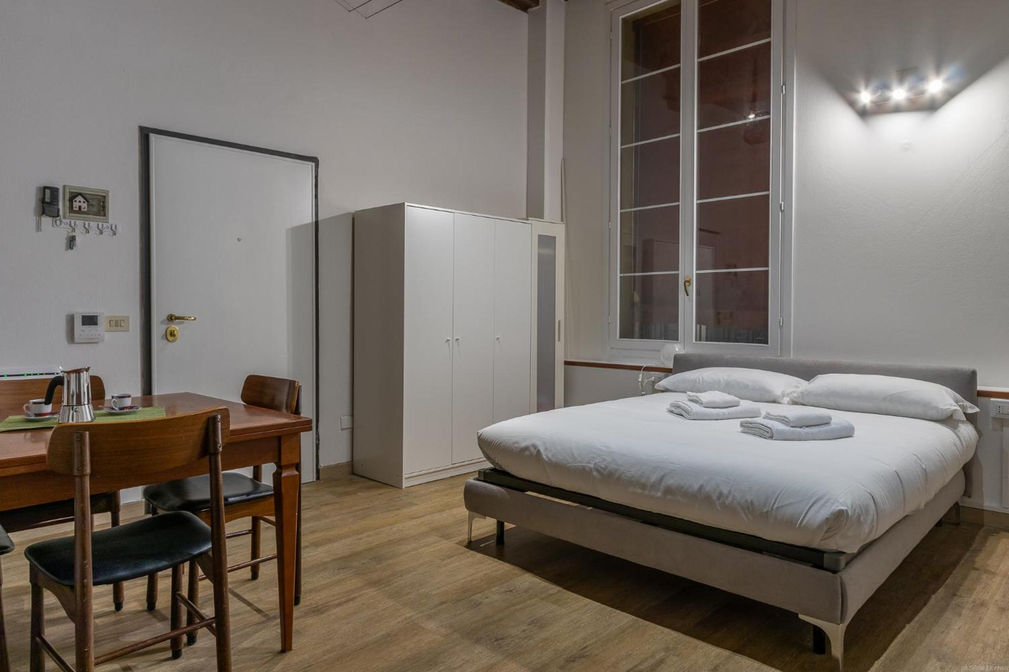Housmart Moline 20 Apartment Болоня Екстериор снимка