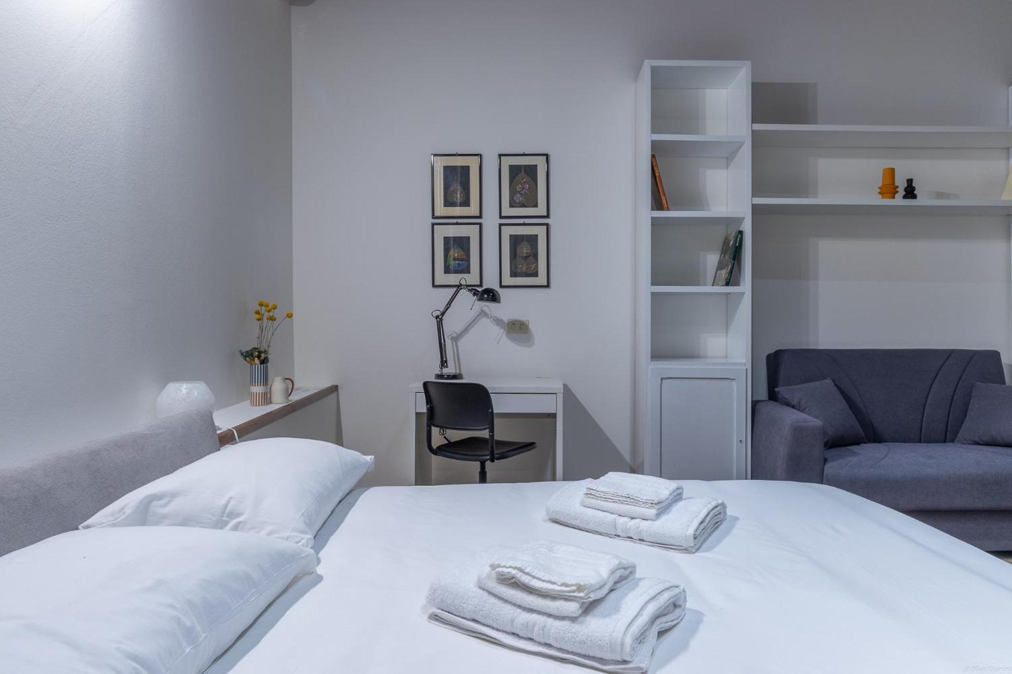 Housmart Moline 20 Apartment Болоня Екстериор снимка
